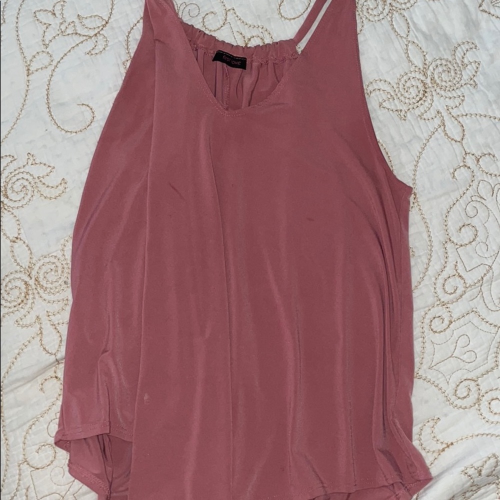Pink tank top